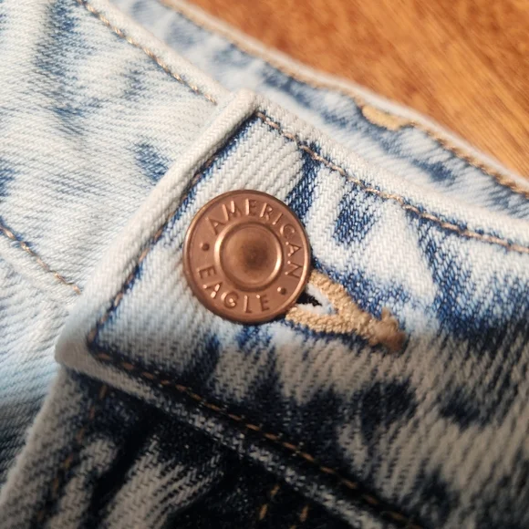 American Eagle Distressed Light Blue Denim Shorts Teen  Sz 4 - Picture 6 of 13